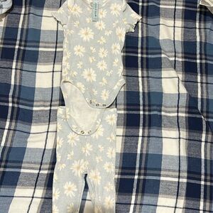 Charlotte and star baby girl outfit